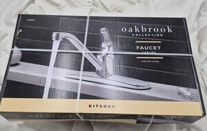 NEW Oakbrook Collection kitchen faucet polished chrome single-handle